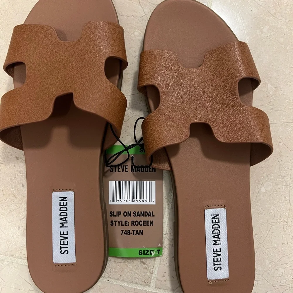 Steve Madden Sandals - Picture 1 of 3